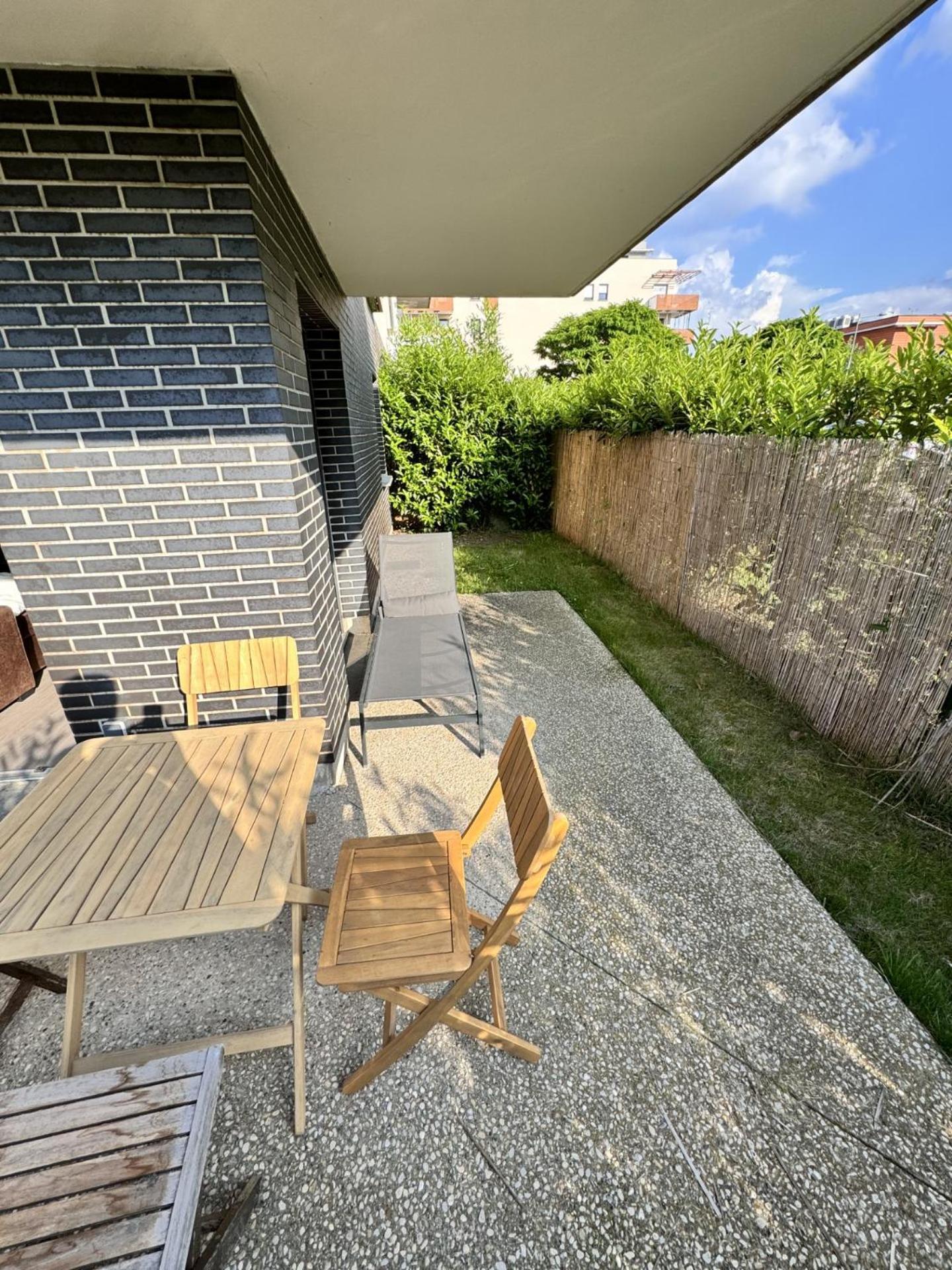 T2 Cosy Parking Prive Apartment Amiens Exterior photo