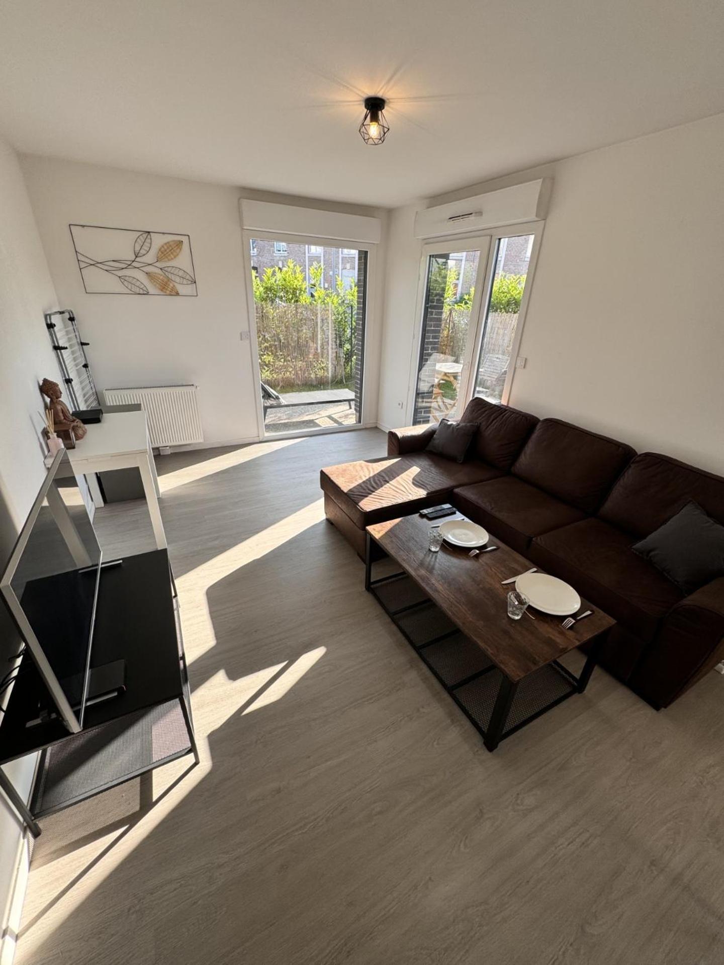 T2 Cosy Parking Prive Apartment Amiens Exterior photo